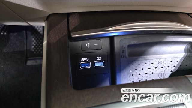 Genesis G80 (RG3) Gasoline 2.5 Turbo 2WD 2022 — фото 13