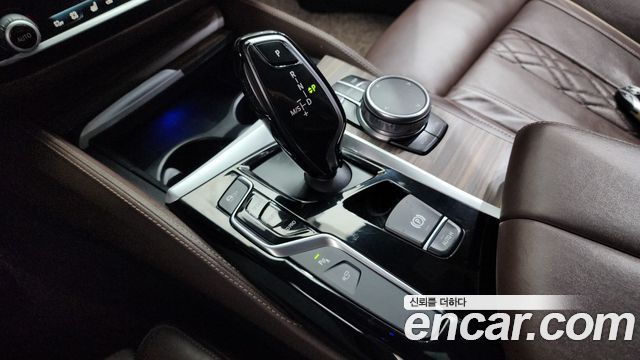 BMW 5 Series (G30) 530i xDrive M Sport Package Plus 2018 — фото 9