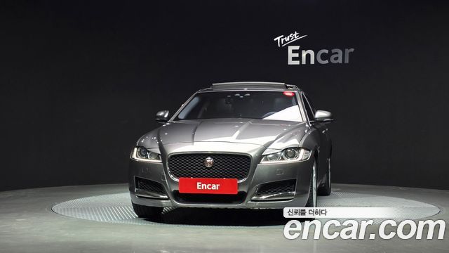 Jaguar XF (X260) 20d Prestige 2017 — фото 3