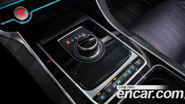 Jaguar XF (X260) 20d Prestige 2017 — фото 9
