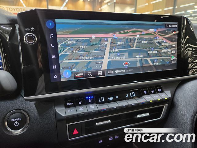 Toyota Camry (XV80) 2.5 XLE Premium Hybrid 2025 — фото 7