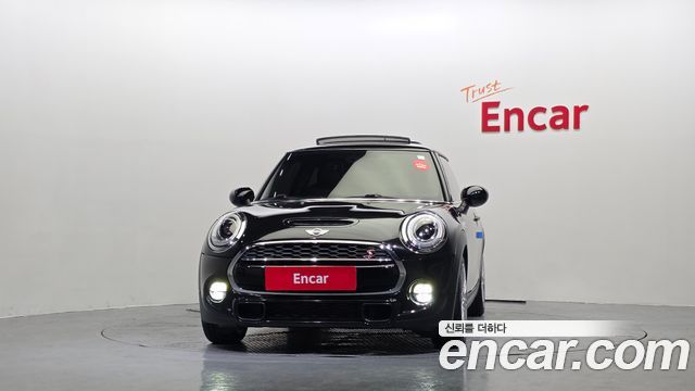 MINI Cooper SD Standard 3rd 2016 — фото 3
