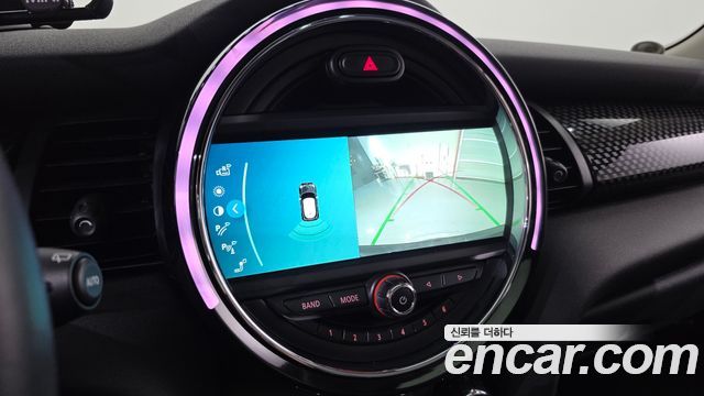 MINI Cooper SD Standard 3rd 2016 — фото 14