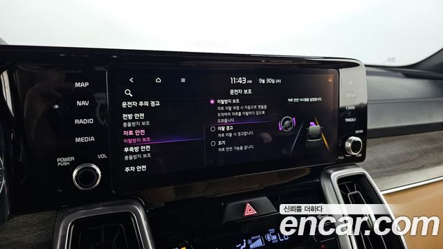 Kia Sorento (IV) Diesel 2.2 2WD Trendy 2021 — фото 17