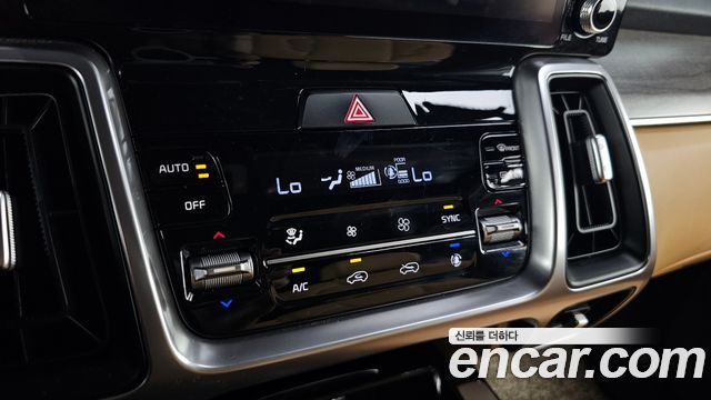 Kia Sorento (IV) Diesel 2.2 2WD Trendy 2021 — фото 19