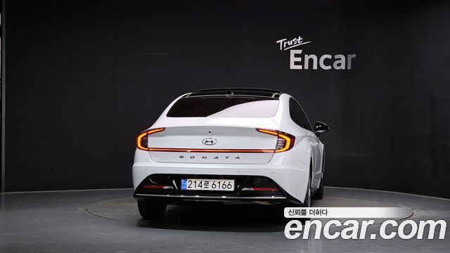 Hyundai Sonata (DN8) 2.0 Premium Plus 2022 — фото 4