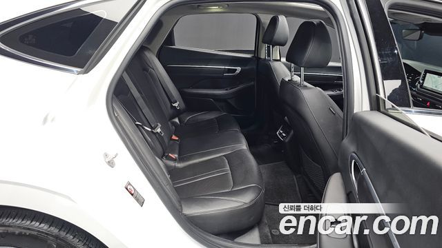 Hyundai Sonata (DN8) 2.0 Premium Plus 2022 — фото 11