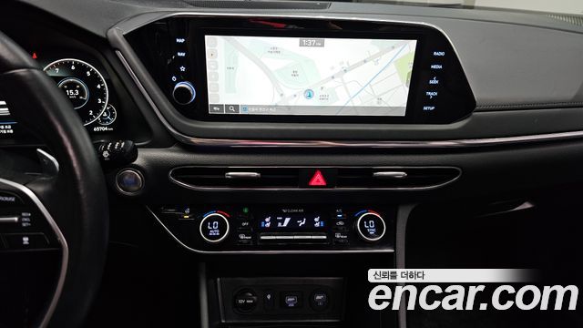 Hyundai Sonata (DN8) 2.0 Premium Plus 2022 — фото 13