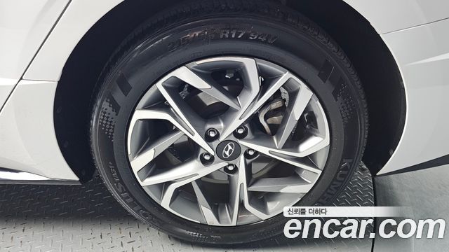 Hyundai Sonata (DN8) 2.0 Premium Plus 2022 — фото 21