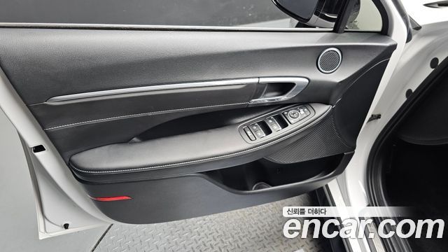 Hyundai Sonata (DN8) 2.0 Premium Plus 2022 — фото 24