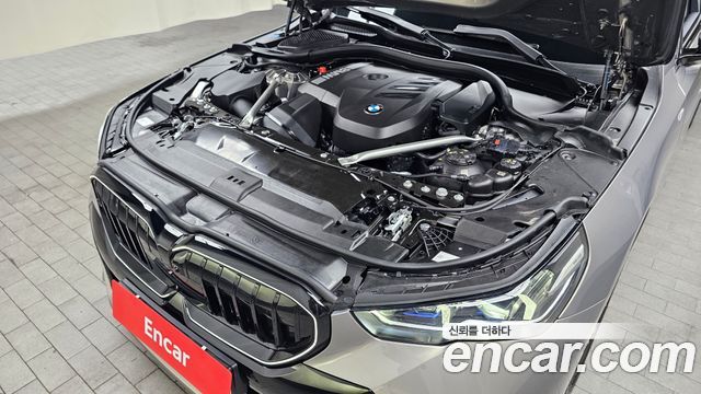 BMW 5 Series (G60) 520i M Sport 2025 — фото 6