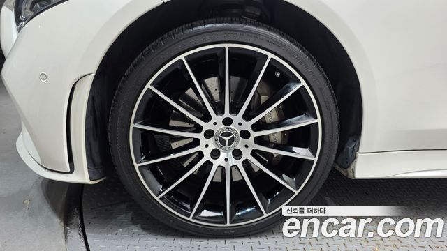Mercedes-Benz CLS-Class (C257) CLS450 4MATIC AMG Line 2021 — фото 5