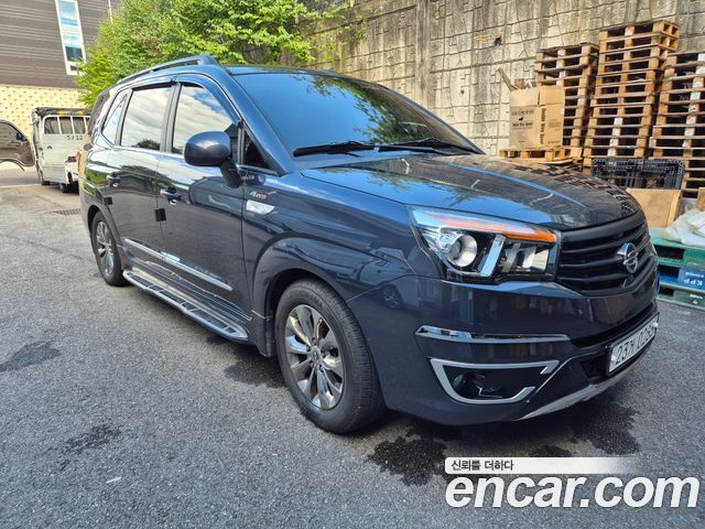 KG Mobility (SsangYong) Korando Turismo 4WD GT 9-seater 2017 — фото 3