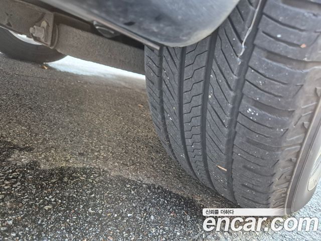 KG Mobility (SsangYong) Korando Turismo 4WD GT 9-seater 2017 — фото 22