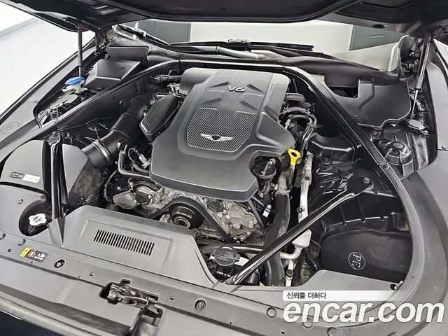 Genesis G80 3.3 GDI AWD Premium Luxury 2017 — фото 6