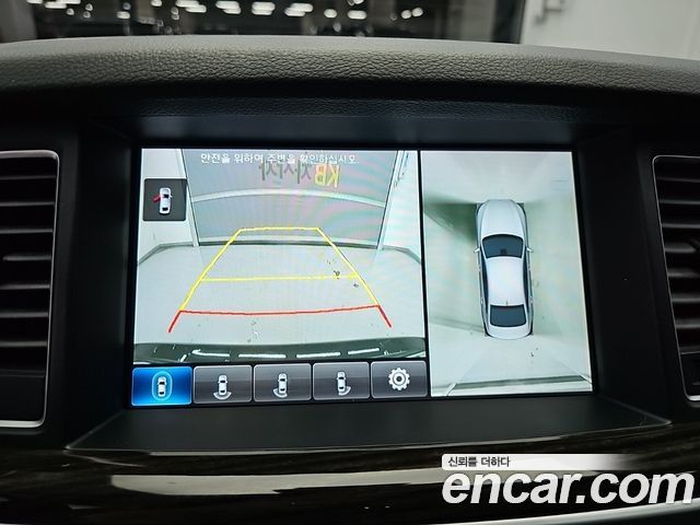 Genesis G80 3.3 GDI AWD Premium Luxury 2017 — фото 16