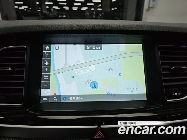 Genesis G80 3.3 GDI AWD Premium Luxury 2017 — фото 17