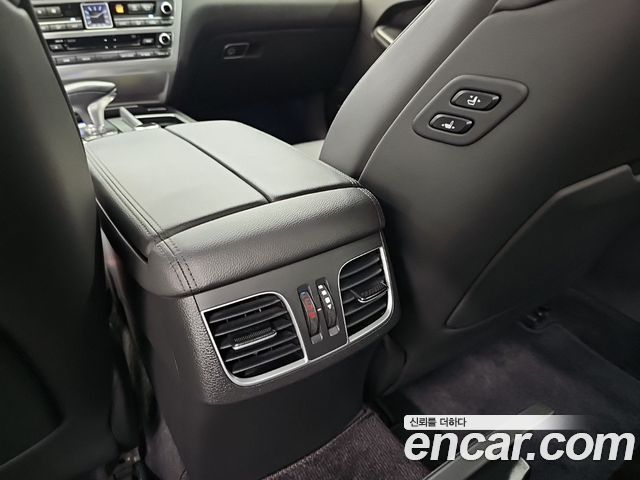 Genesis G80 3.3 GDI AWD Premium Luxury 2017 — фото 22