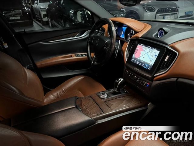 Maserati Ghibli 3.0 Diesel 3rd 2018 — фото 16