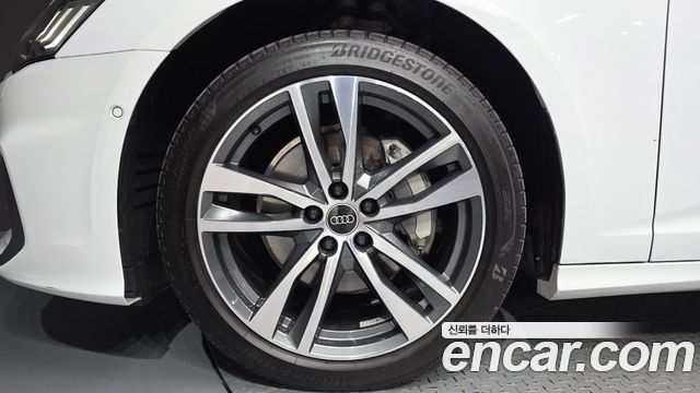 Audi A6 (C8) 45 TFSI Premium 2023 — фото 5