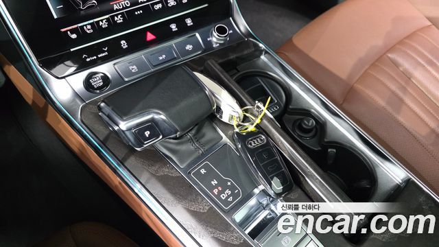 Audi A6 (C8) 45 TFSI Premium 2023 — фото 9