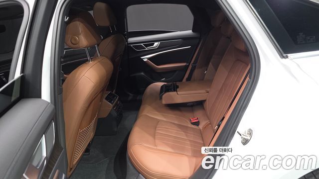 Audi A6 (C8) 45 TFSI Premium 2023 — фото 12