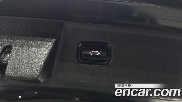 Kia Mohave The Master Diesel 3.0 4WD 6-Seater Platinum 2022 — фото 19