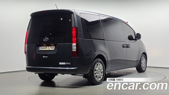 Hyundai Staria Cargo 3-Seater Modern 2023 — фото 2