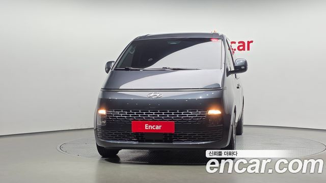 Hyundai Staria Cargo 3-Seater Modern 2023 — фото 3