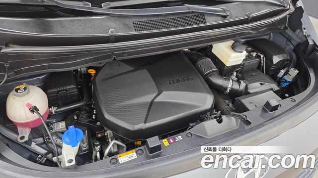Hyundai Staria Cargo 3-Seater Modern 2023 — фото 6