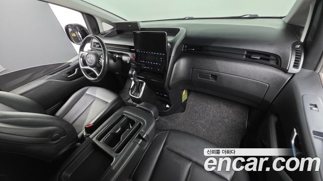 Hyundai Staria Cargo 3-Seater Modern 2023 — фото 7