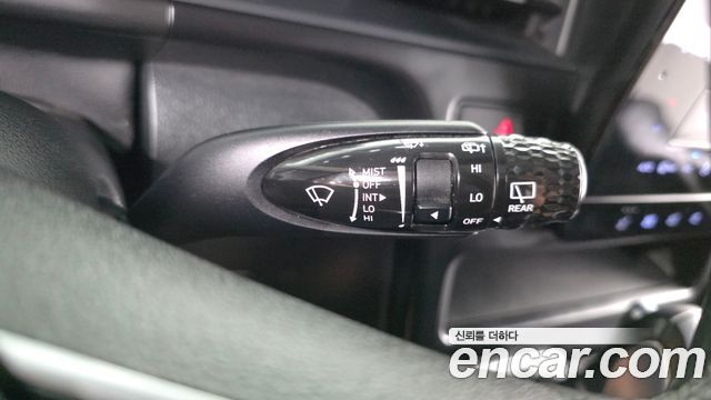 Hyundai Staria Cargo 3-Seater Modern 2023 — фото 28