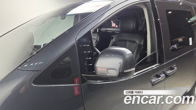 Hyundai Staria Cargo 3-Seater Modern 2023 — фото 36