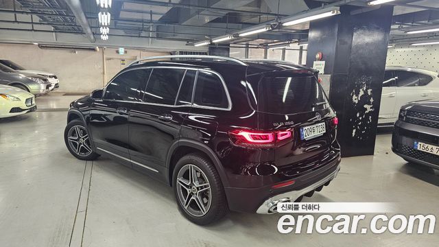 Mercedes-Benz GLB-Class (X247) GLB250 4MATIC 2023 — фото 2