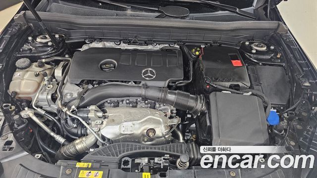 Mercedes-Benz GLB-Class (X247) GLB250 4MATIC 2023 — фото 6