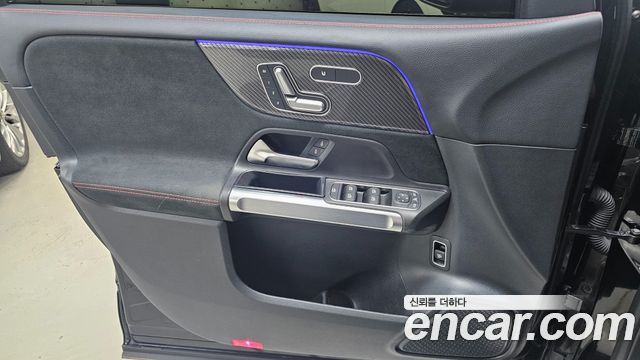 Mercedes-Benz GLB-Class (X247) GLB250 4MATIC 2023 — фото 20