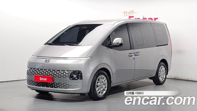 Hyundai Staria Cargo 5-Seater Modern 2022 — фото 1