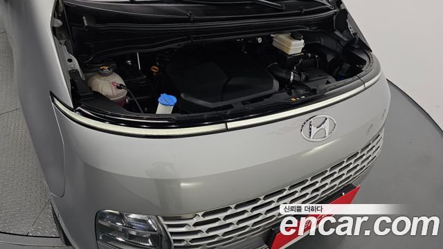Hyundai Staria Cargo 5-Seater Modern 2022 — фото 6