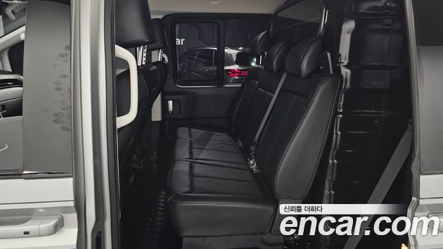 Hyundai Staria Cargo 5-Seater Modern 2022 — фото 12