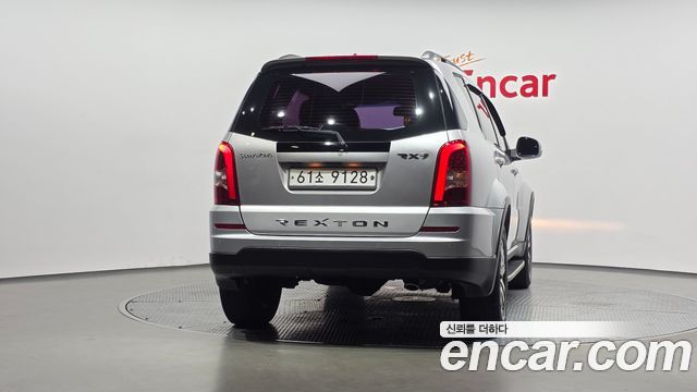 KG Mobility (SsangYong) Rexton W 2.0 2WD RX7 Luxury 2013 — фото 4