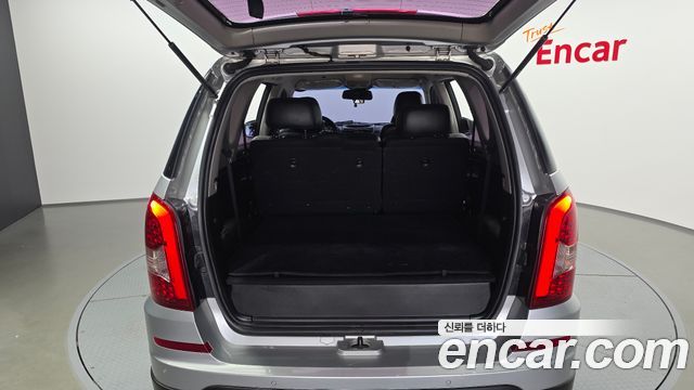 KG Mobility (SsangYong) Rexton W 2.0 2WD RX7 Luxury 2013 — фото 20