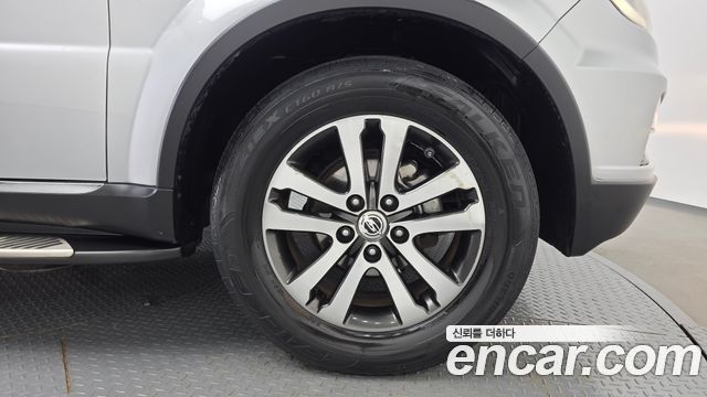 KG Mobility (SsangYong) Rexton W 2.0 2WD RX7 Luxury 2013 — фото 21