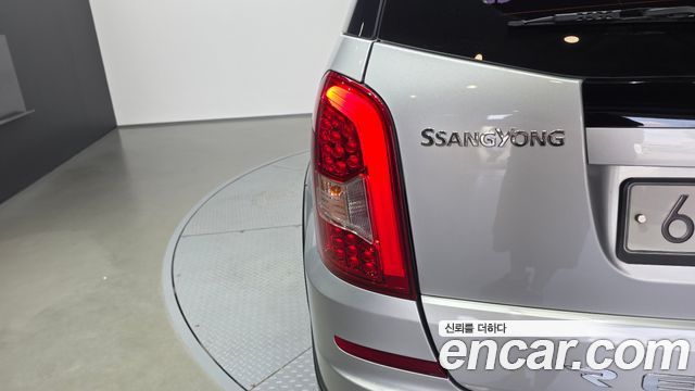 KG Mobility (SsangYong) Rexton W 2.0 2WD RX7 Luxury 2013 — фото 23