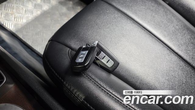 KG Mobility (SsangYong) Rexton W 2.0 2WD RX7 Luxury 2013 — фото 32