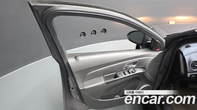 Chevrolet Cruze 1.6 LT+ 2011 — фото 30