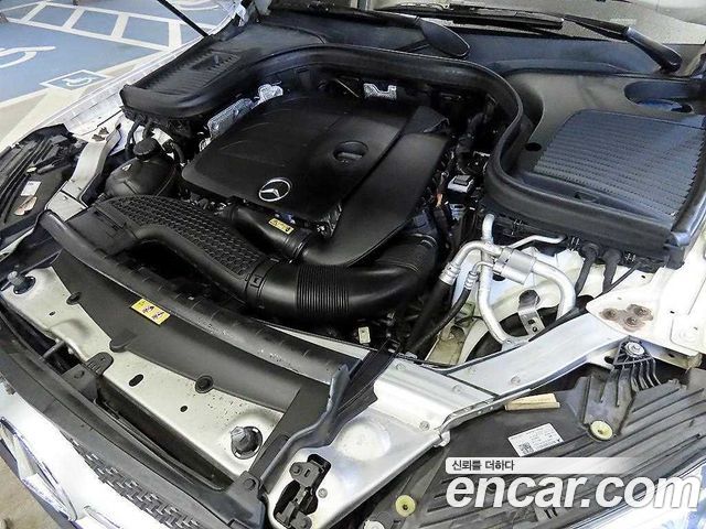 Mercedes-Benz GLC-Class (X253) GCL300 4MATIC Coupe 2020 — фото 23
