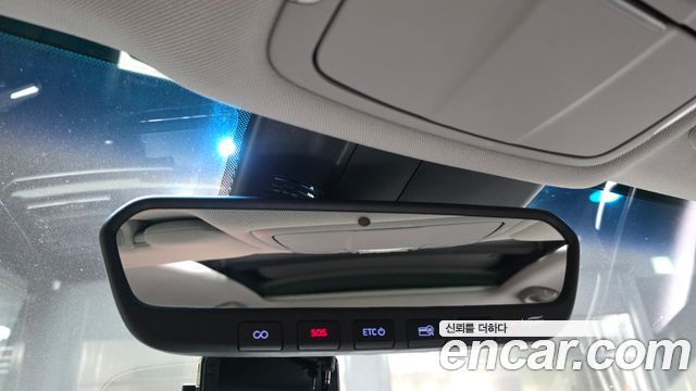 Genesis G80 3.3 GDI AWD Premium Luxury 2019 — фото 17