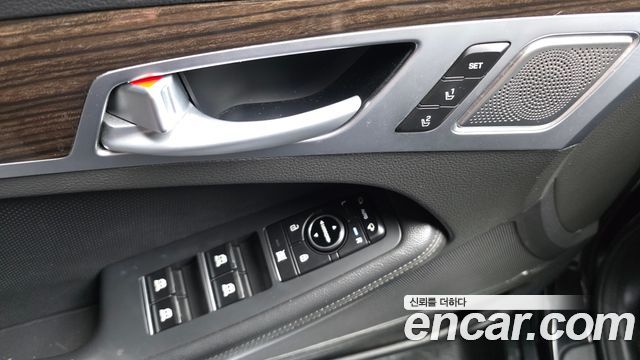 Genesis G80 3.3 GDI AWD Premium Luxury 2019 — фото 29
