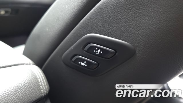 Genesis G80 3.3 GDI AWD Premium Luxury 2019 — фото 32