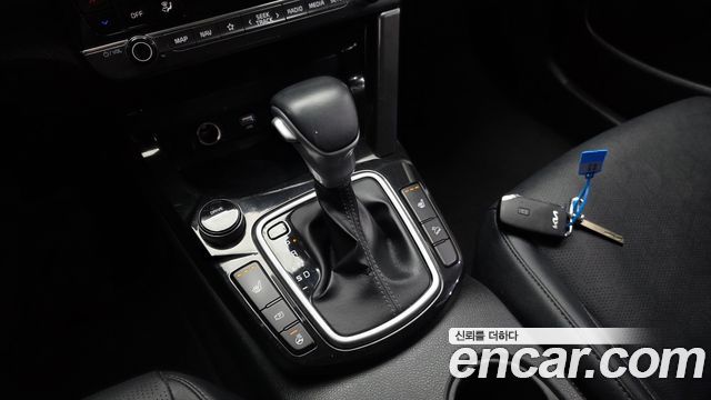 Kia Seltos Gasoline 1.6 Turbo 2WD Trendy 2023 — фото 9